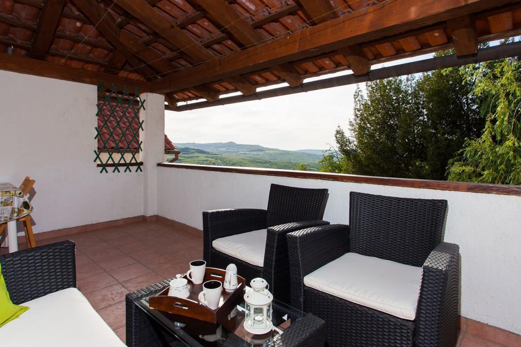 Apartments Garden Motovun Habitación foto